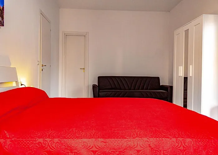 Bed End Breakfast Mediterraneo 4* 스칼레아