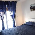 Alojamento de Acomodação e Pequeno-almoço Bed End Breakfast Mediterraneo