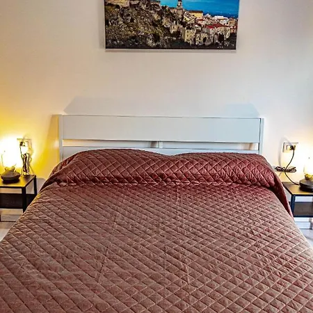 Couette-café Bed End Breakfast Mediterraneo