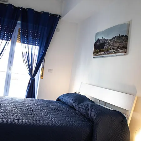 Alojamento de Acomodação e Pequeno-almoço Bed End Breakfast Mediterraneo Scalea