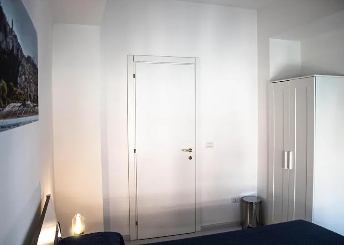 Bed End Breakfast Mediterraneo Alojamento de Acomodação e Pequeno-almoço Scalea